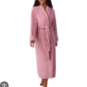 Room Service Women's Cable Jacquard Robe - cozy - Pink - Large